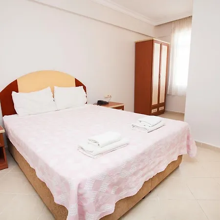 Yalcinkaya Apart Çeşme