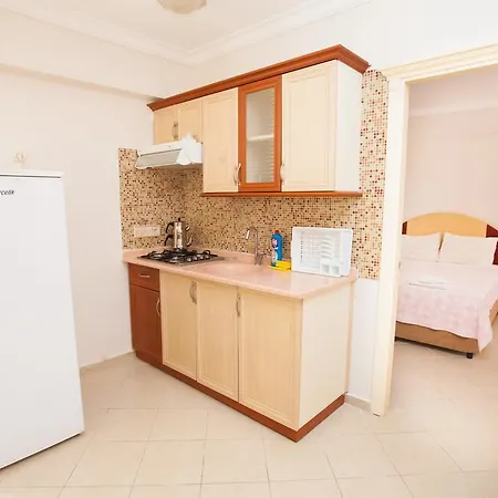 Yalcinkaya Apart Çeşme