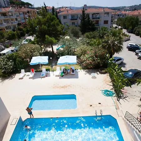 Apart Otel Yalcinkaya Apart Çeşme