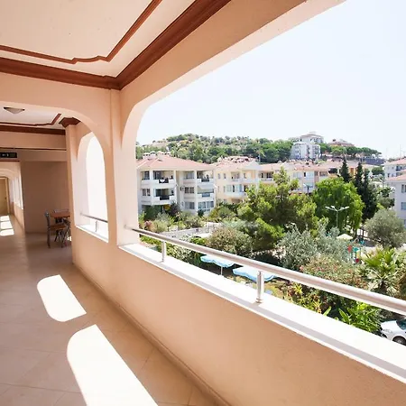 Yalcinkaya Apart