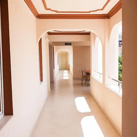 Yalcinkaya Apart Çeşme