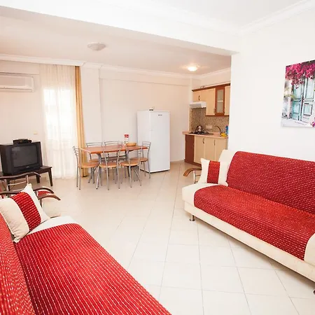 Yalcinkaya Apart Çeşme